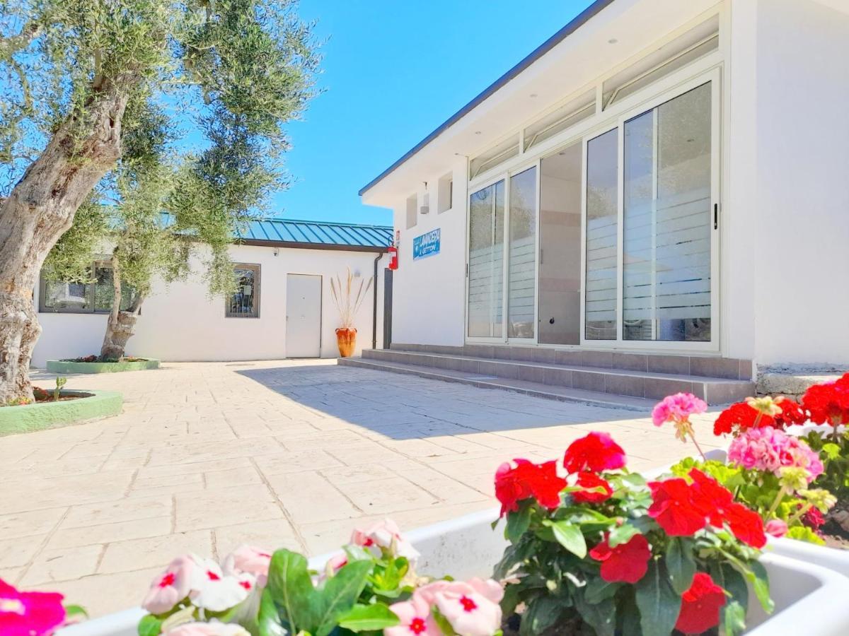 Villaggio Mare Blu В'єсте Екстер'єр фото