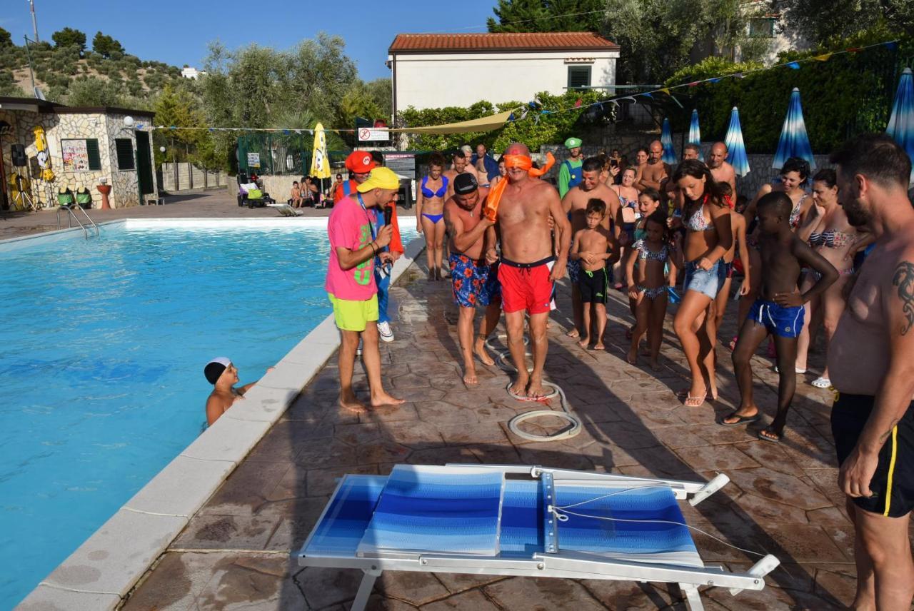 Villaggio Mare Blu В'єсте Екстер'єр фото