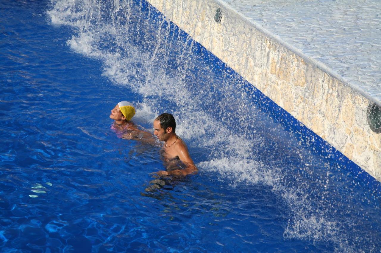 Villaggio Mare Blu В'єсте Екстер'єр фото